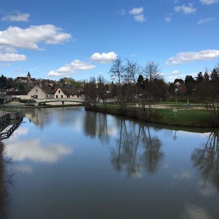Rogny Les Lodges Du Canal Vue Sur Le Canal מראה חיצוני תמונה