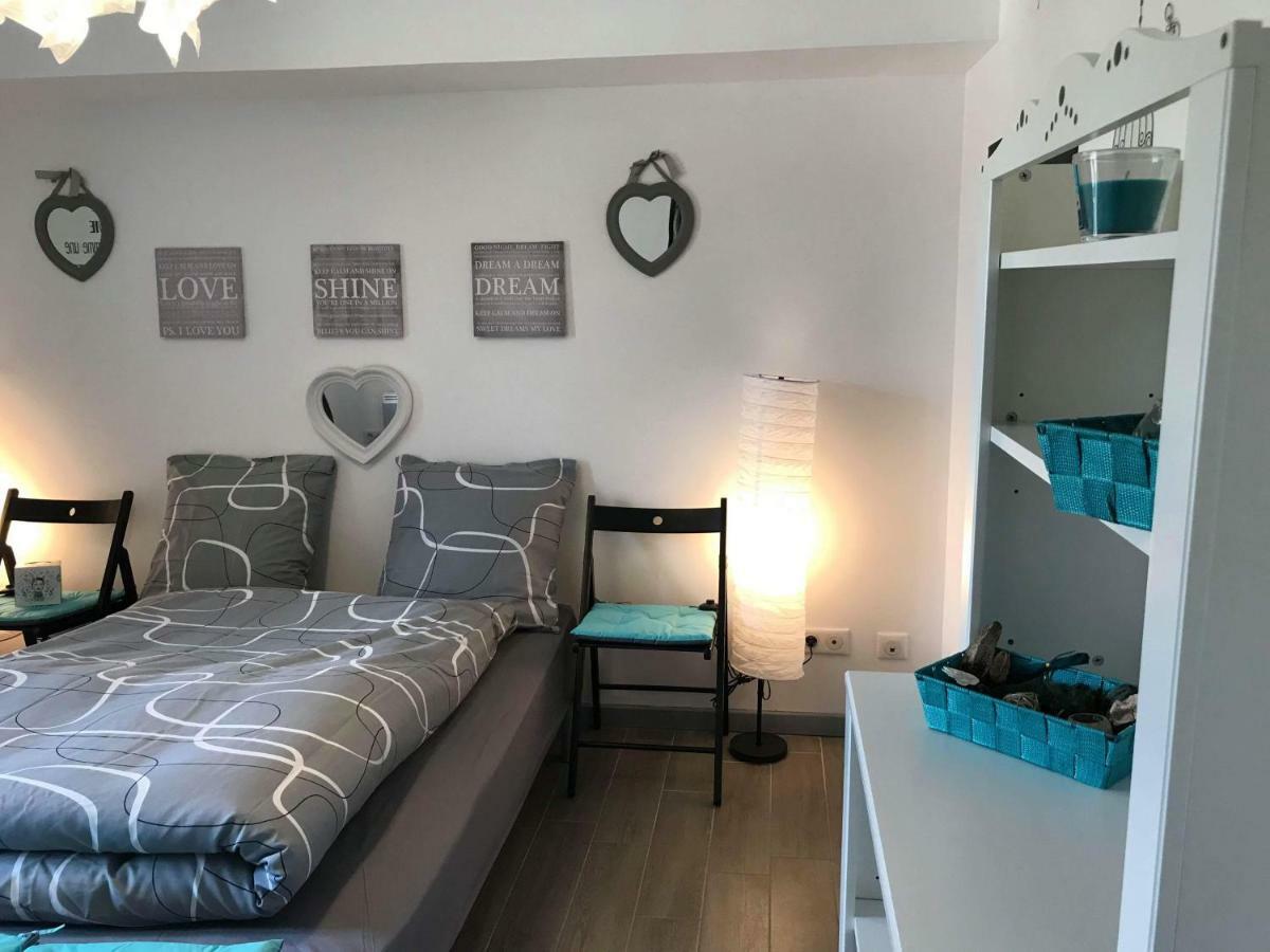 Rogny Les Lodges Du Canal Vue Sur Le Canal מראה חיצוני תמונה